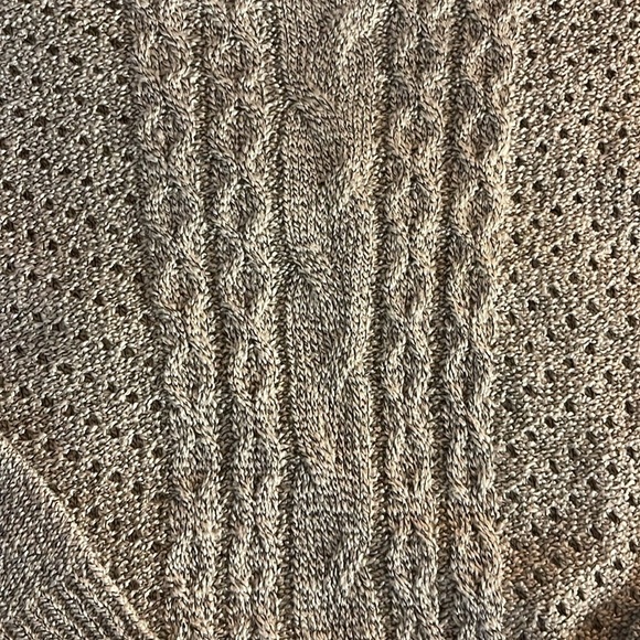 Love by Design - high side slit knit sweater - womens size medium - Picture 3 of 5